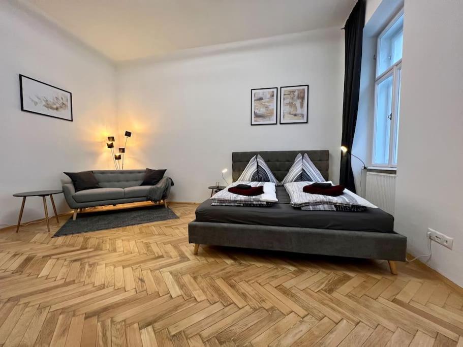 Little Cozy Residence - Enjoy Viennas Summer Season Kültér fotó